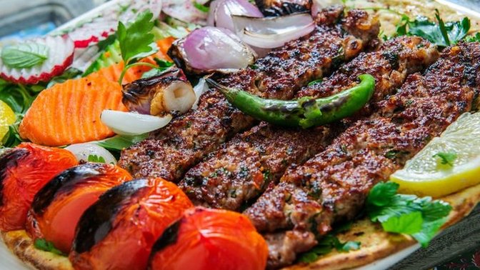 Yöresel yemeklerimizden hangisi favoriniz?
