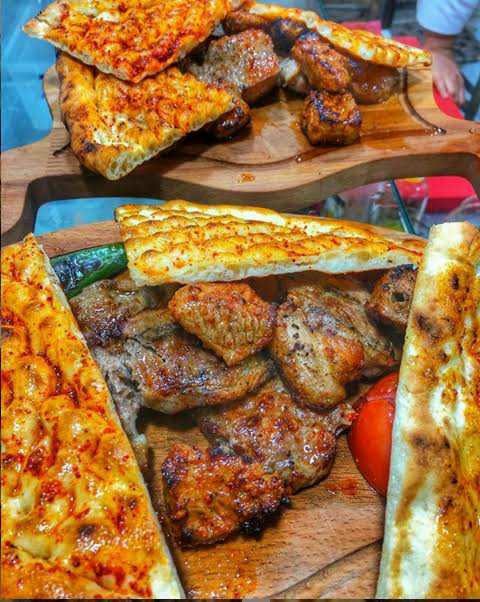 Kebap sever misiniz?