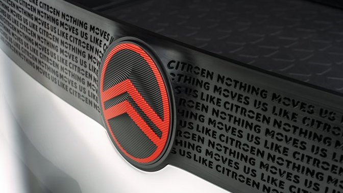 Citroen, 103 yıl önce kullandığı logosuna geri döndü! Sizce gerek var mıydı?
