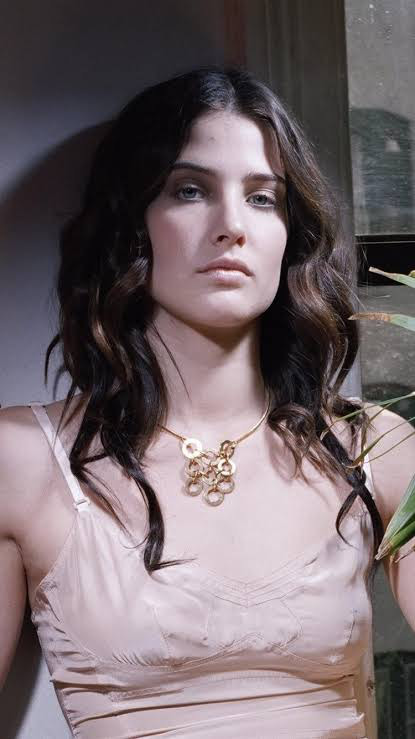 Cobie Smulders çok güzel değil mi?