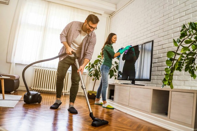 Ev temizliği eşler arasında pay mı edilmeli?