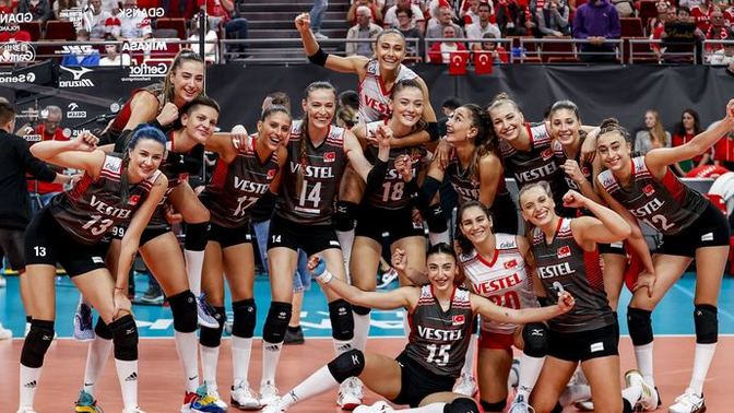 Dünya Kadınlar Voleybol Şampiyonası'nda cesaret zamanı! Öz güvenli nesiller için sporun önemi hakkında ne düşünüyorsun?