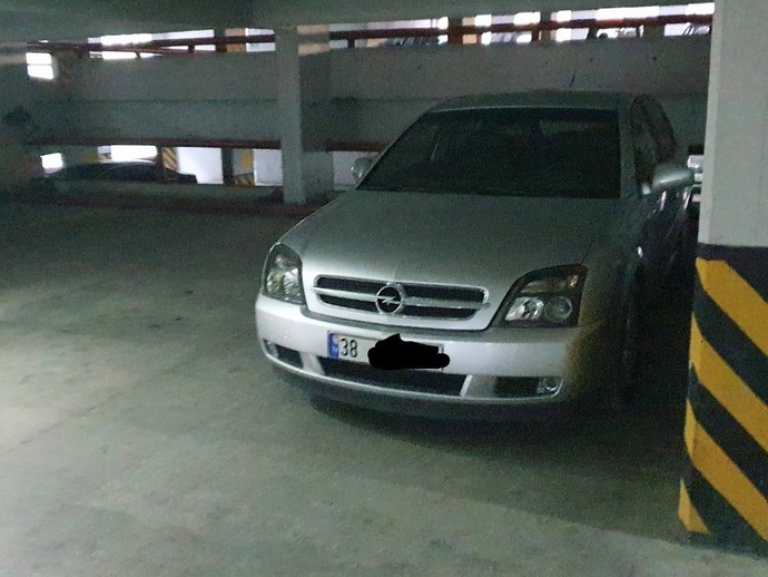 Dar garajlara araba park etmenin kolay yolları nedir?