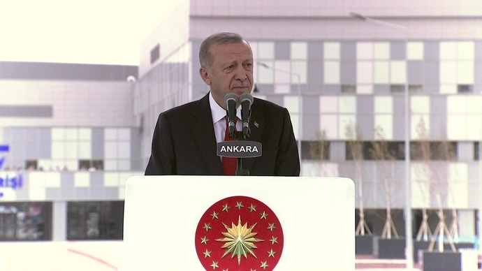 Sarayda yaşayan Erdoğan gençlere aciyormus biliyormusunuz?