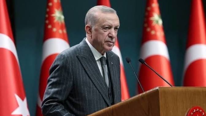 Erdoğan'dan faiz çıkışı: "Benim en büyük düşmanım faizdir. Faizi %12'ye kadar indirdik, yetmez; daha da inmeli!" ?