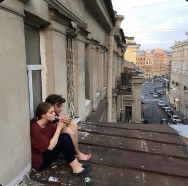 Özel hayatınızla ilgili olan tüm detayları arkadaşlarınızla paylaşır mısınız?