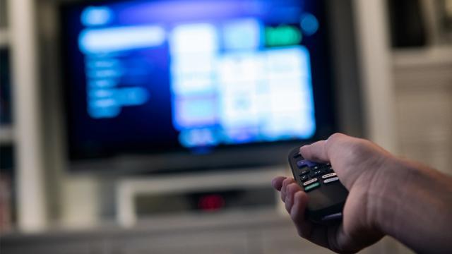 Türk televizyon kanallarında izlenmeye değer bir dizi var mı?