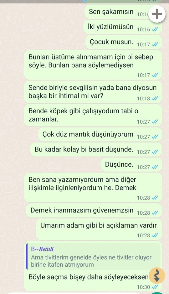 Sevgilim birlikteyken böyle twitler atıyor?