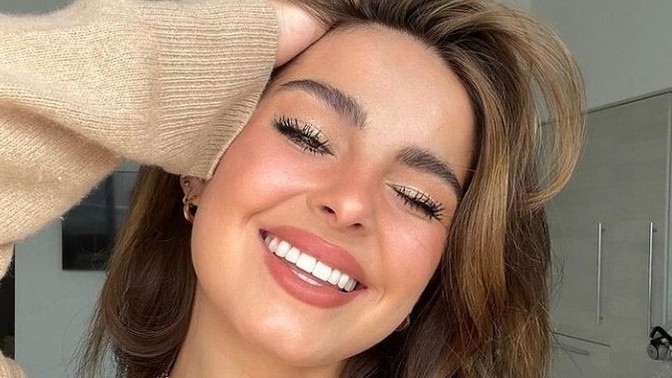 Saçlarınız mevsim geçişlerinde olumsuz etkileniyor mu?