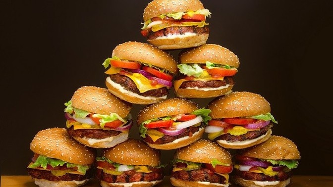 Hamburger sandviçlerini sever misin?
