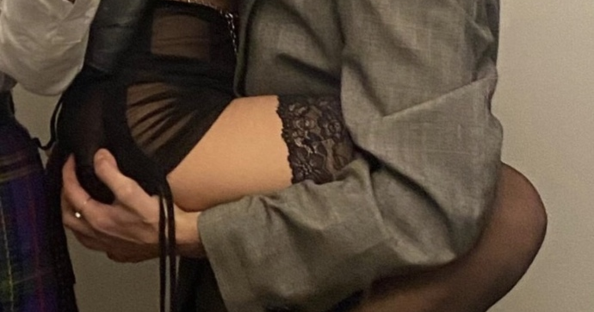 Porno tomosha qiling: Dikanka yaqinidagi fermada oqshomlar