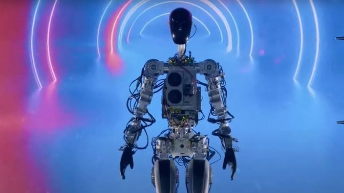Tesla'nın yaptığı insansı robot Optimus'u gördünüz mü? Gelecekte bu robotlar işlerimizi elimizden alır mı?
