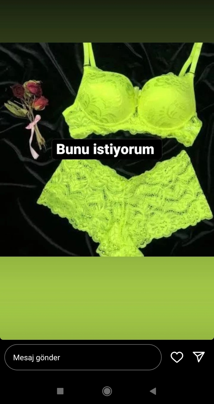Bir kız neden böyle saçma hikaye atar Instagrama?