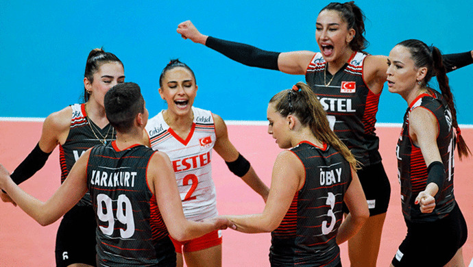 Filenin Sultanları Polonyayı 3-2 yenerek grubu lider olarak kapattı. Sizce bu sefer daha başaralı olabilecek miyiz?