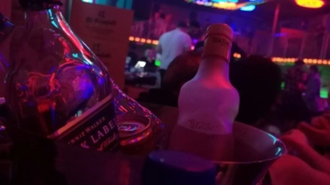 Bu gece kime içiyoruz😊😊?