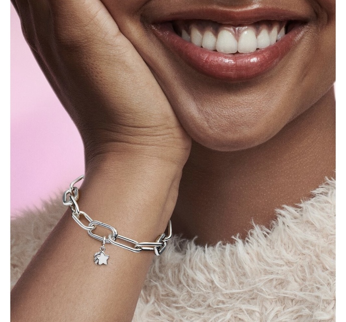Sizce pandora bilekliğe hangi charm daha güzel?