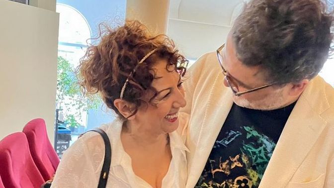 3. Kez evlenen Günay Karacaoğlu'na eski eşi Şevket Çoruh "Çok güzelsiniz. Mutuluklar" demiş. Yaptığına helal mi yoksa yok artık mı denilmeli?