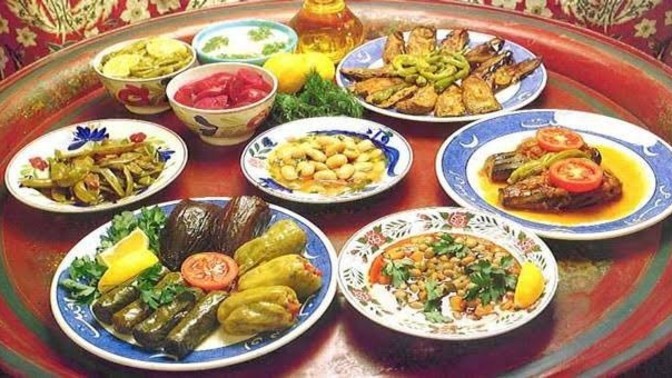 Yiyeceğin yemek günlük mü pişmeli, akşamdan kalma yemek yer misin?