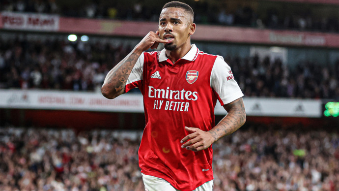 Lautaro Martinez mi daha iyi futbolcu Gabriel Jesus mu?