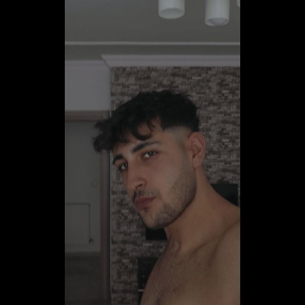 1.73 boyunda 98 kiloyum. Fazla kilolarım yüzünden çok mu kötü duruyorum?