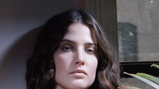Cobie Smulders mı daha güzel Dilan Telkök mü daha güzel?