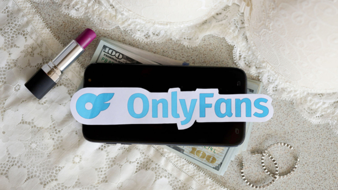 OnlyFans'e müstehcen fotoğraflar koyup para kazanmak saygın bir meslek mi?