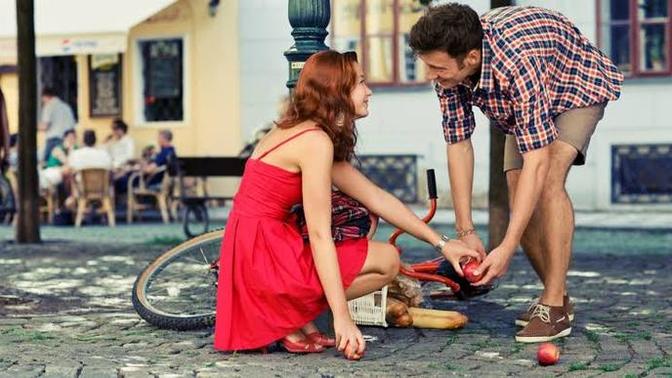 İlk görüşte aşık oldunuz mu hiç, sizce ilk görüşte aşk diye olay var mı?