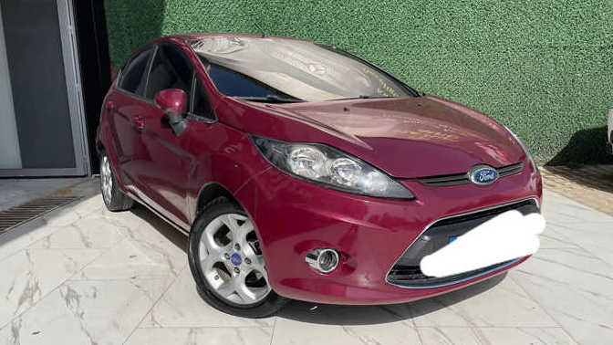 2011 model Fiesta Titanyum X, 90 bin KM'de ağır hasarlı 250 bine alınır mı?