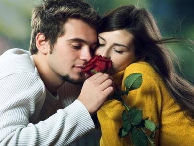 Romantik olmayan biri ile romantik olan biri aşk yaşayabilir mi?