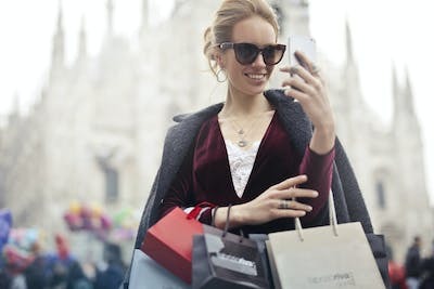Sizce aylık maaşı 40 bin TL üzerinde olan kadınlar evlenmezse daha mı mutlu olur?