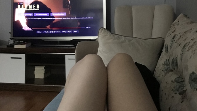 Gece film izlemeyi seven var mı?