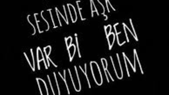 Hiç görmediğiniz sadece sesini duyduğunuz birine aşık olunur mu?