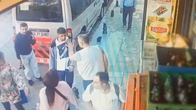 Kadınları taciz edenleri engelleyen bakkal, silahlı saldırıya uğradı. Müdahale etmek doğru mu?