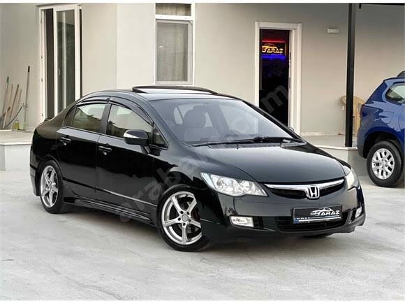 BMW 320D mi tavsiye edersiniz yoksa Honda Civic 1.6 mı?