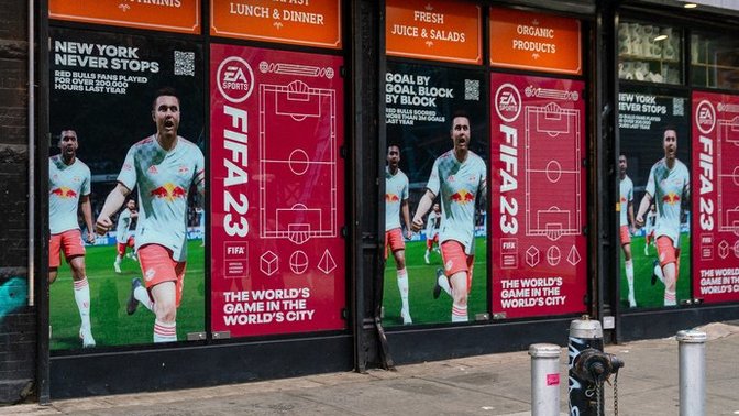 FİFA23'ün New York sokaklarındaki reklamı! Çok iyi değil mi?