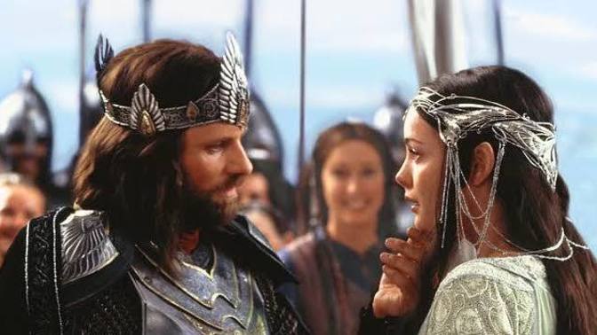 İzlediğim en iyi film di dediğin film hangisi? Benim için yüzlerin efendisi kralın dönüşü dür?