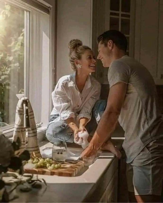 Her kadının hayalinde ev işlerine yardım eden erkek var mıdır?