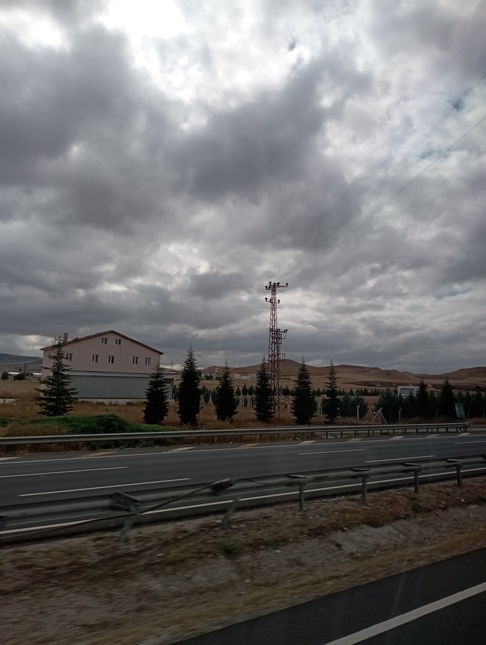 Yollar biter mi