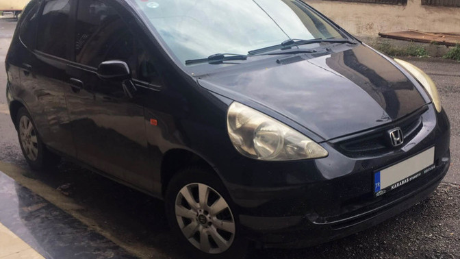 2004 model, 180 bindeki Honda Jazz arabamı kaça satarım?