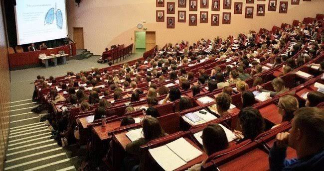 Bölümünüzde erkek mi kız mı sayısı daha fazla?