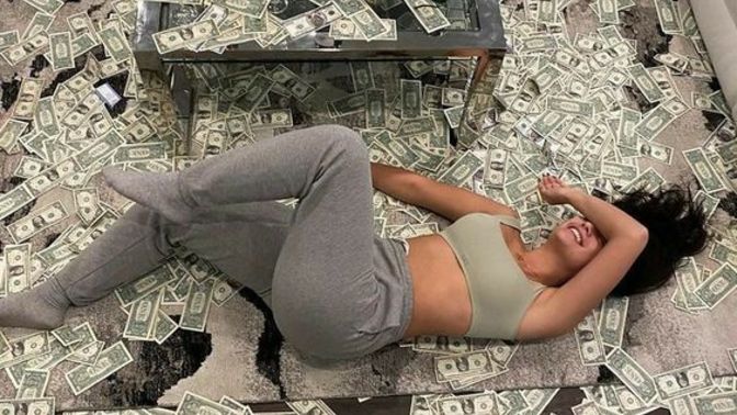 50 bin TL maaş alsanız ne kadarını keyfi harcarsınız?