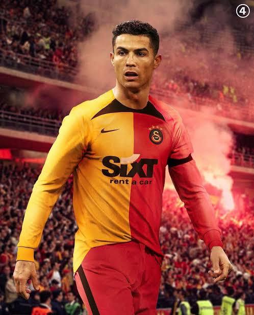 Avrupa basını: Galatasaray Ronaldo ile ilgileniyor. Sizce bir hayal gerçek olur, Ronaldo parçalı formayı giyer mi?