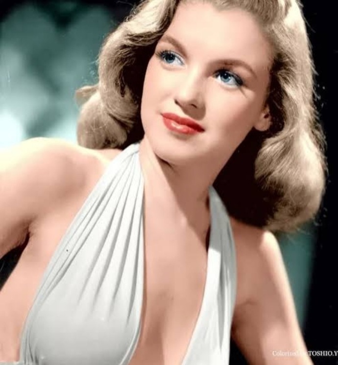 Marilyn Monroe sizce güzel bir kadın mı?
