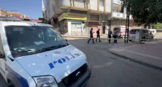 Gaziantep’te iki aylık bebek bıçaklanarak öldürüldü. İnsanlık nereye gidiyor?