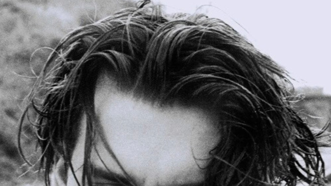 Jonny Depp'in saç türü nedir size?