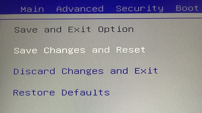 Monster aldım, hangi ayarı denediysem save and exit option kısmına geçemiyorum, seçenek kitli nasıl çözerim?