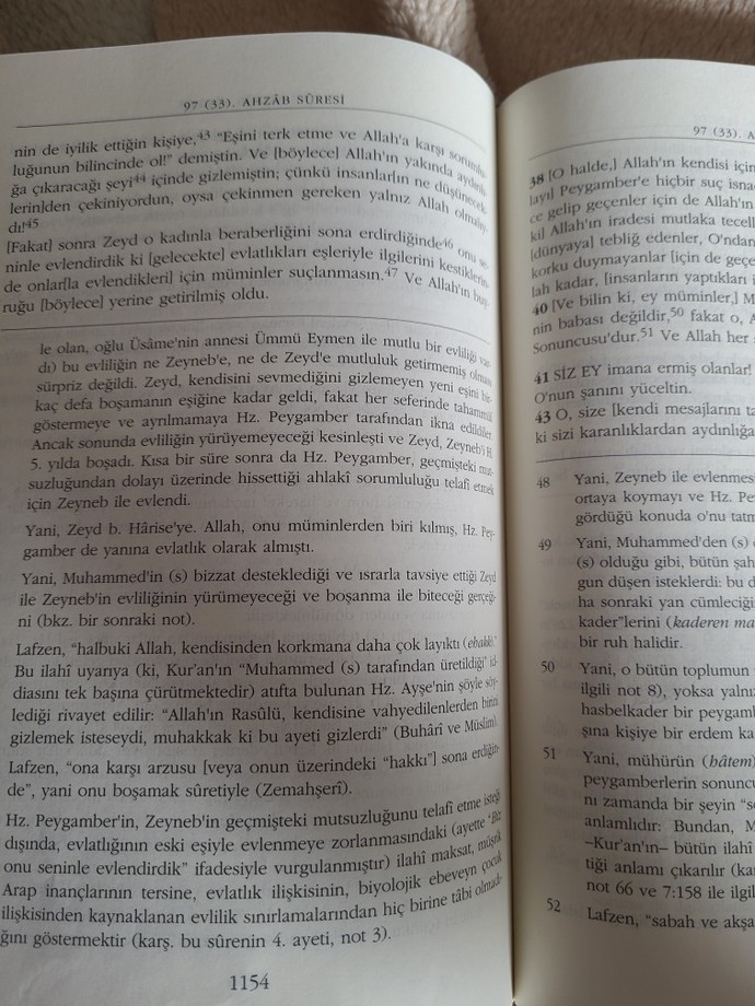Hz muhammed neden evlatlık aldığı Zeydin eşi olan Zeynep ile evlenmiş bana düzgünce açıklayabilcek olan var mı?