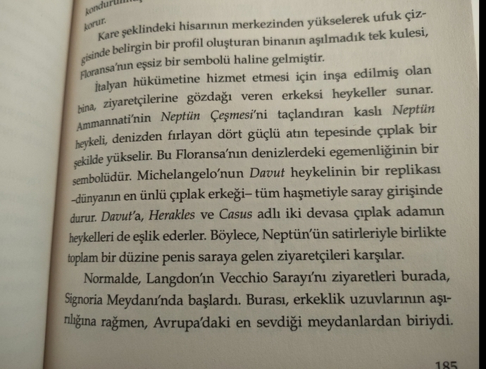 Tüm haşmetleriyle...