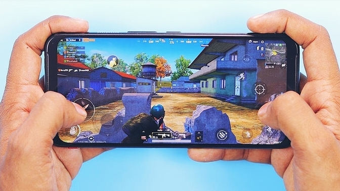 İyi bir oyuncu olabilmem için kullanacağım telefonun etkisi çok büyük! Peki siz bana hangi telefonu almamı önerirsiniz?