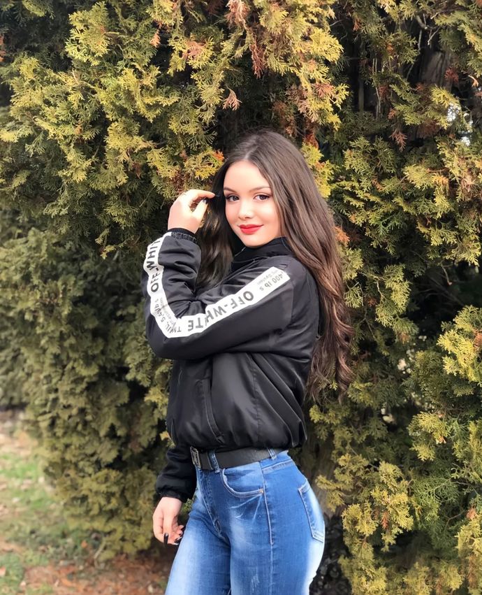 😊
